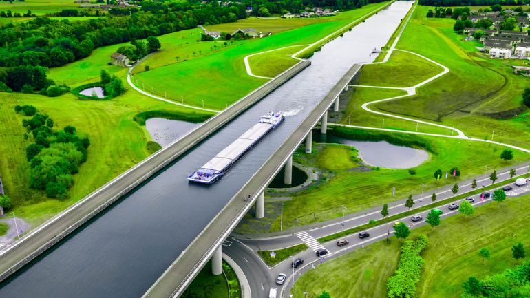 Le transport fluvial, une solution pour désengorger nos routes ? 