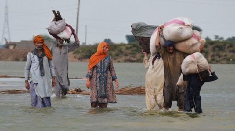 Le Pakistan va faire appel à l'aide international : plus de 800 morts à cause des fortes pluies