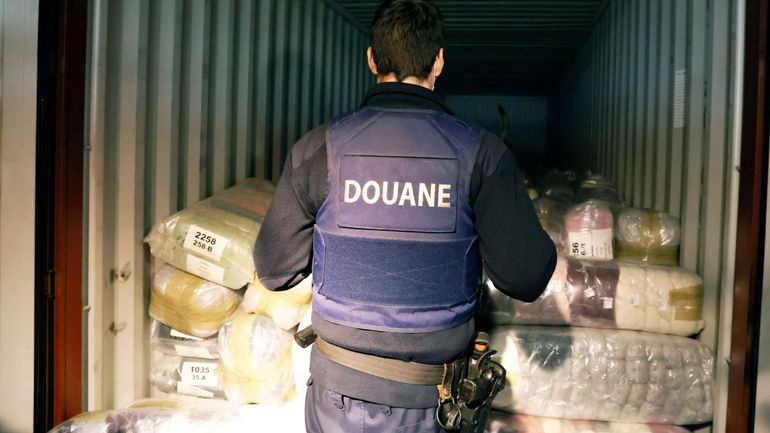 Plus de 35 tonnes de cocaïne saisies au port d'Anvers au premier semestre 2022