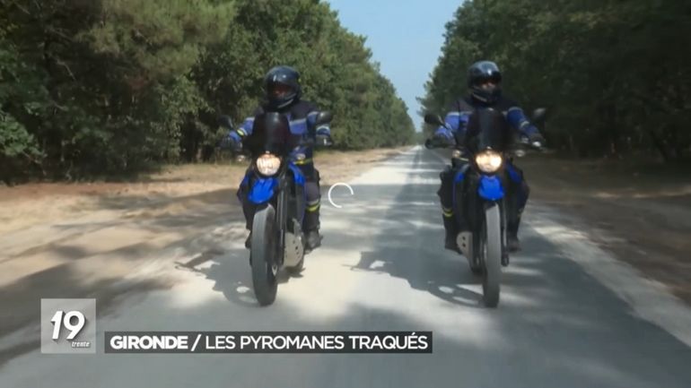 A moto ou en VTT, les gendarmes français traquent les pyromanes dans les forêts de Gironde