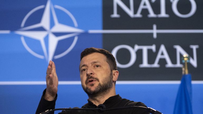 Guerre en Ukraine : le président ukrainien Volodymyr Zelensky demande aux pays de l'Otan de lever les restrictions aux frappes sur le sol russe