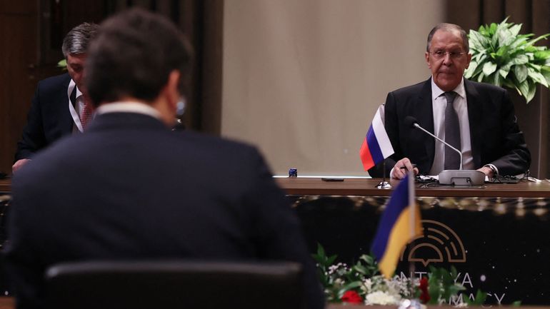 Guerre en Ukraine : échec des pourparlers russo-ukrainiens, l'offensive russe se poursuit