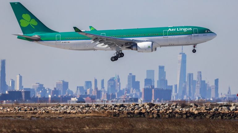 Transport aérien : la compagnie irlandaise Aer Lingus annule des centaines de vols