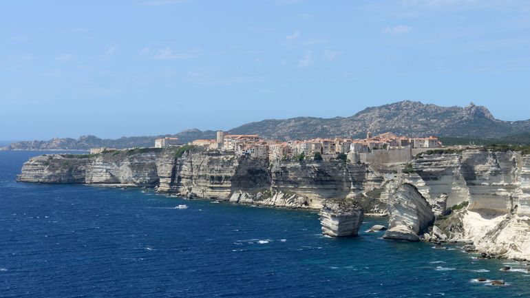 Corsica Marina : entre pouvoir d'achat, immigration et rejet des institutions, le succès de Marine Le Pen en Corse