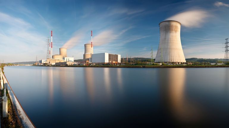 Sortie du nucléaire : Annelies Verlinden demande l'examen du report du démantèlement de Doel 3