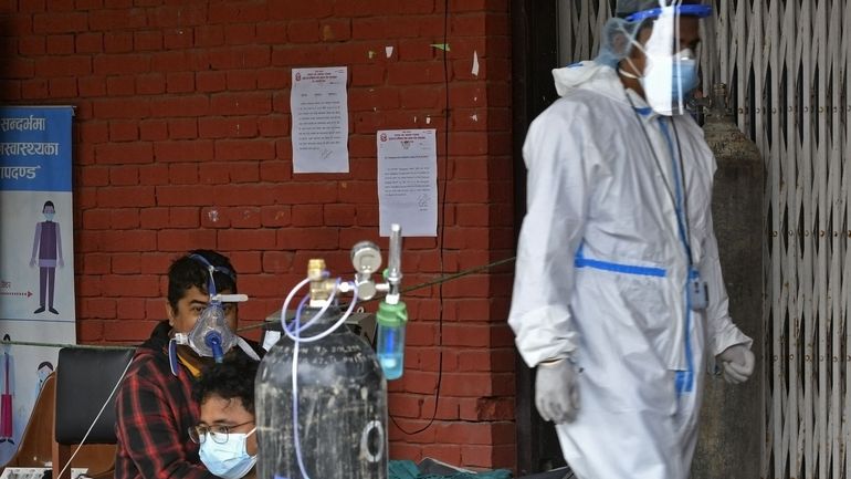 Coronavirus : la Belgique apporte une aide d'urgence au Népal, frappé par une vague de coronavirus