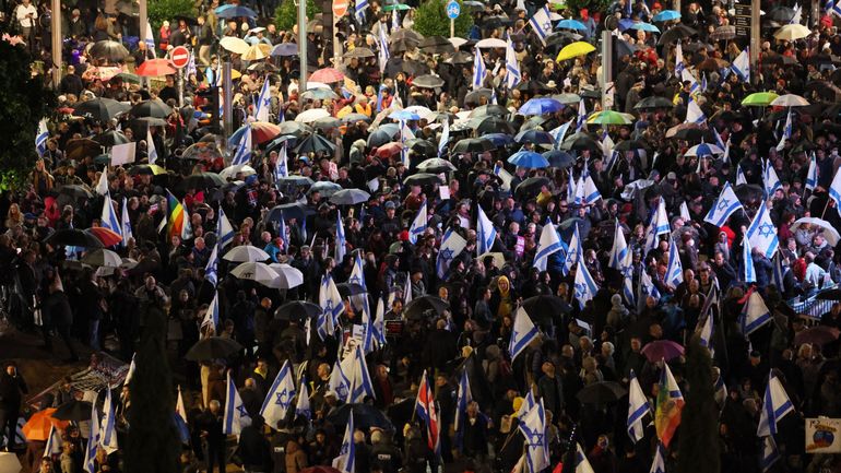 Israël : des milliers de manifestants contre le gouvernement à Tel-Aviv