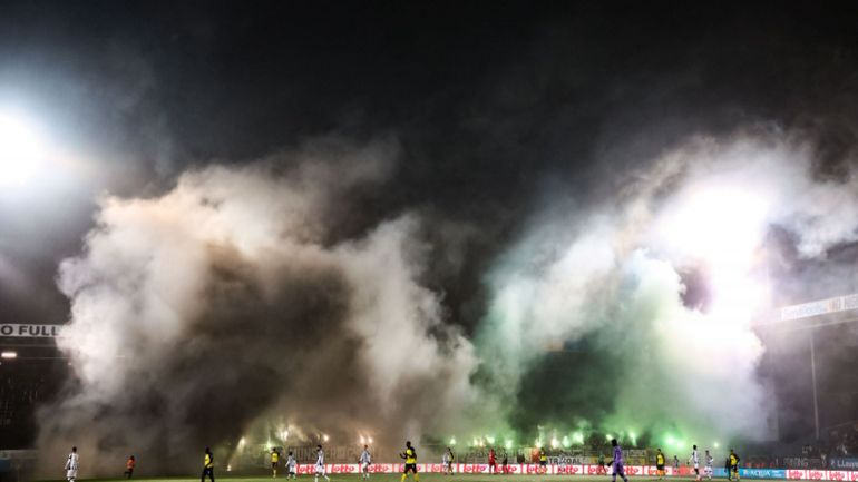 La justice a tranché: les supporters carolos les Storm Ultras peuvent retourner au stade