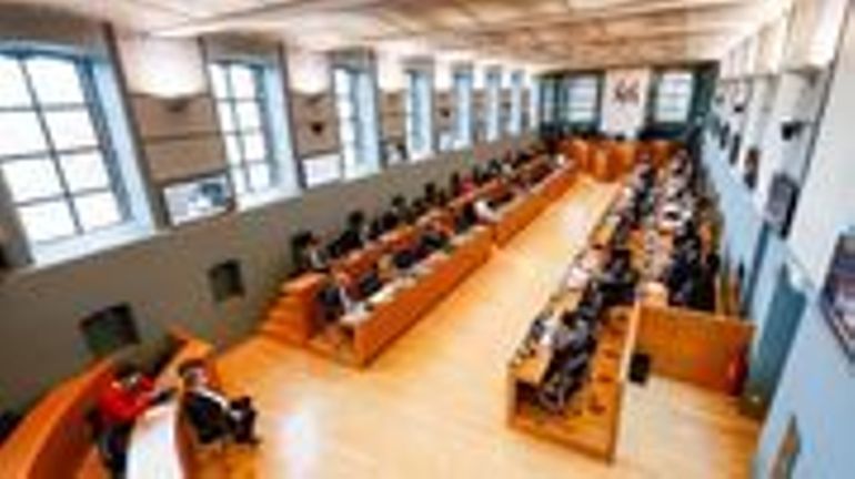 Inondations: le Parlement de Wallonie va bien mener l'enquête