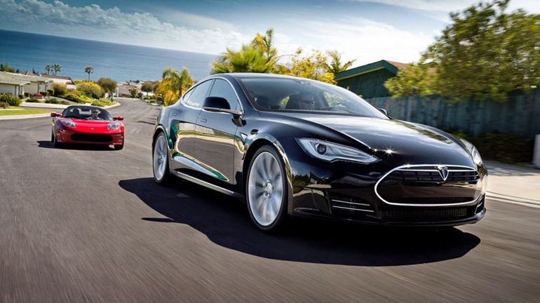 Chine: Tesla rappelle près de 128.000 voitures pour risque de collision