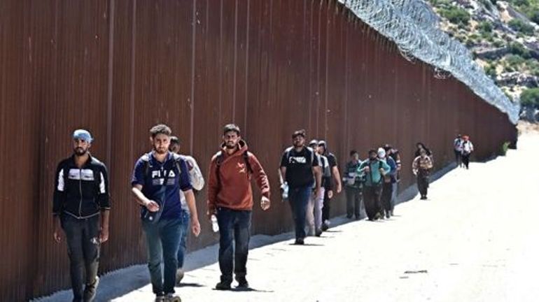 Asile et migration : les migrants arrivés aux Etats-Unis en passant par le Mexique originaires de 177 pays