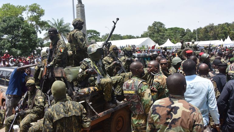 Coup d'Etat en Guinée: la junte va rouvrir les frontières terrestres