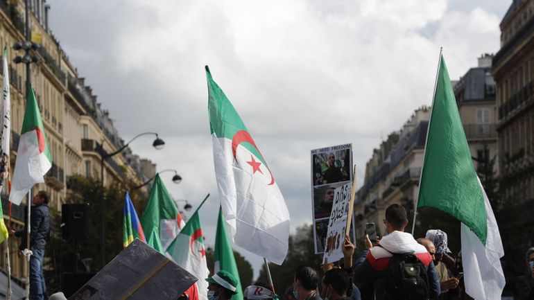 Algérie : deux journalistes dénoncent leur arrestation 