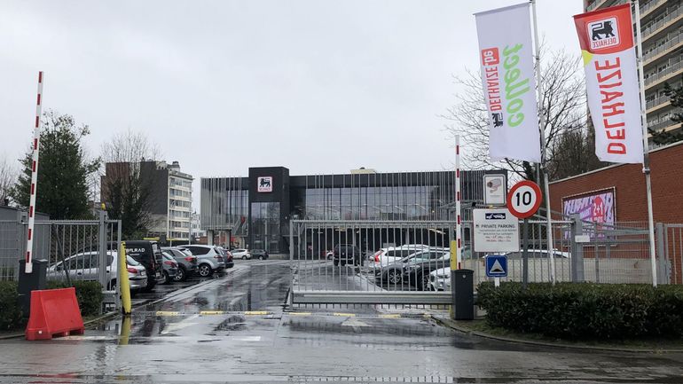 Delhaize : les magasins restent fermés principalement à Bruxelles et en Wallonie