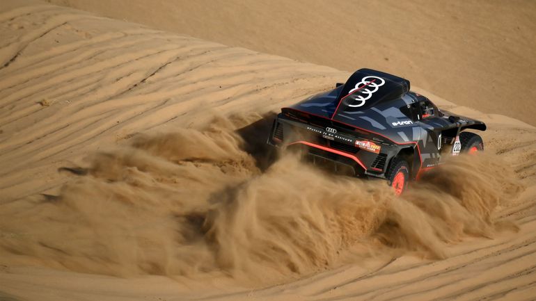 Dakar 2022 - Sainz accroche la 3e étape, Loeb perd 1/2h, Rodrigues s'impose en moto