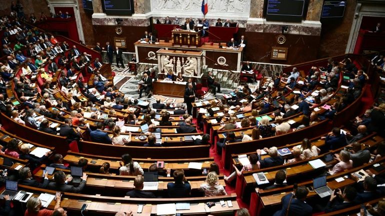 Politique française : l'Assemblée nationale supprime la redevance pour l'audiovisuel public, avant que les débats ne s'enrayent