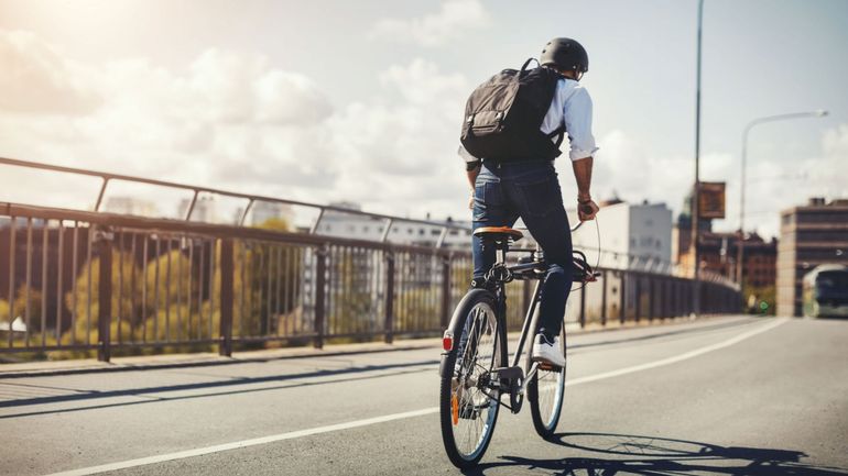 L'usage du vélo sur les trajets domicile-travail augmente mais des freins persistent
