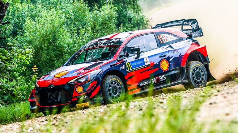 WRC Estonie : Neuville empile les meilleurs temps, Rovanpera plein de maturité (LIVE commenté 10H40)