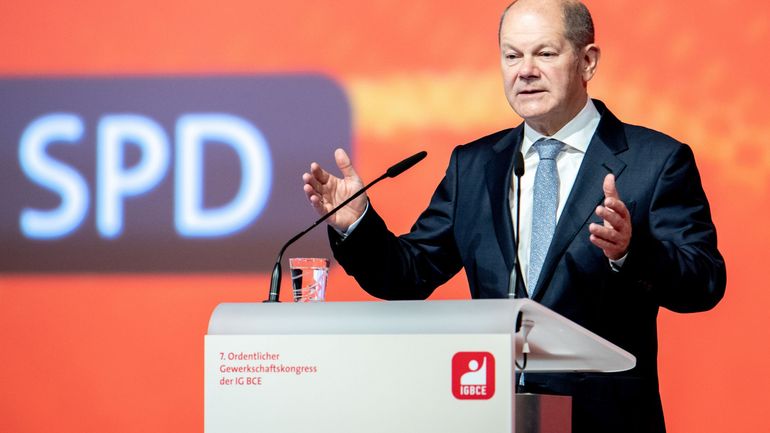Allemagne: Olaf Scholz ne sera pas candidat à la présidence du SPD