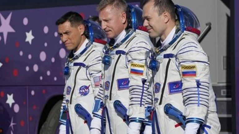 Un Américain et deux Russes arrivés dans l'ISS en pleine offensive en Ukraine
