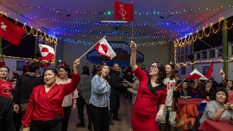 Législatives au Groenland : l'opposition de centre droit remporte les élections, la participation a été élevée