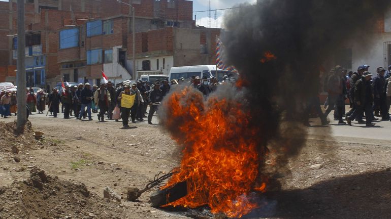 Pérou : au moins neuf morts lors d'affrontements entre manifestants et forces de l'ordre