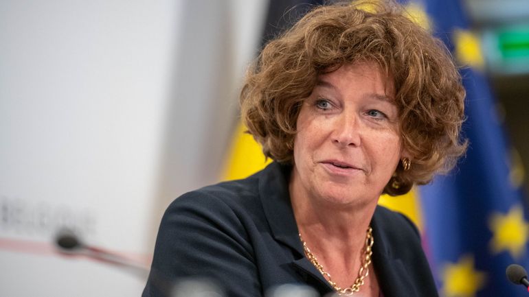 Pour Petra De Sutter, l'Office des étrangers doit retirer l'instruction qui mène au retrait de la nationalité belge d'enfants nés de parents palestiniens