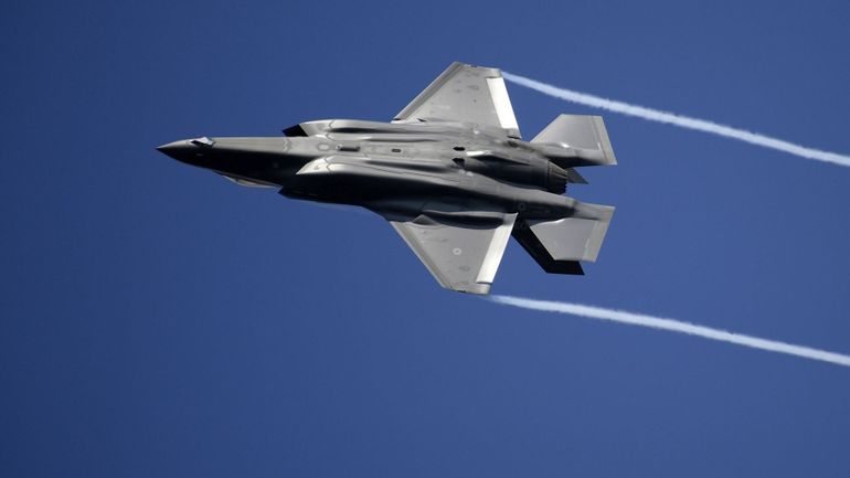 La Suisse se dirige vers un vote populaire sur les avions de combat F-35A