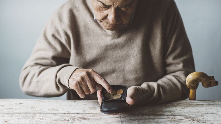 Survivre à la retraite : la crise des pensions face au vieillissement global