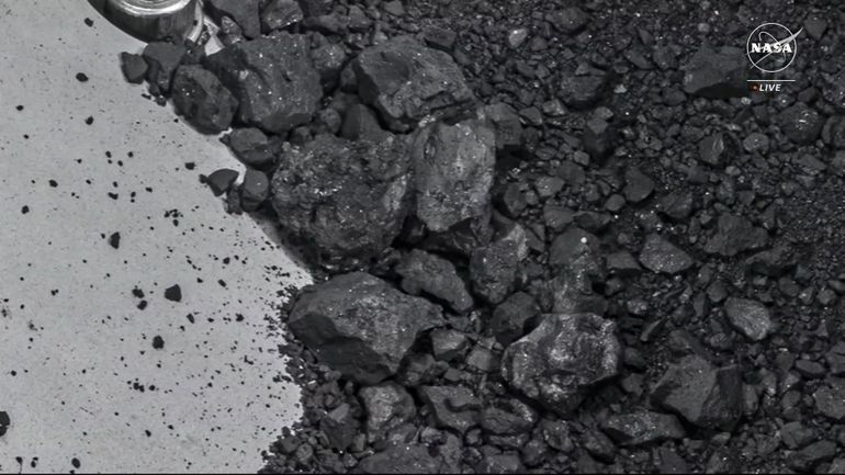 L'astéroïde Bennu ramené sur Terre contient de l'eau et du carbone, annonce la Nasa