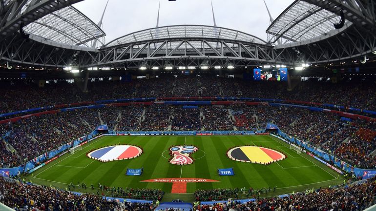 Saint-Pétersbourg et le foot belge : des défaites, un deuil… et une médaille
