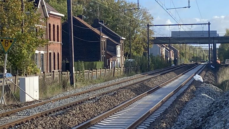 La circulation ferroviaire interrompue entre Bomal et Marloie