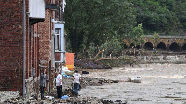 Inondations en Belgique : quand le pire se passe sous nos yeux, des témoignages glaçants