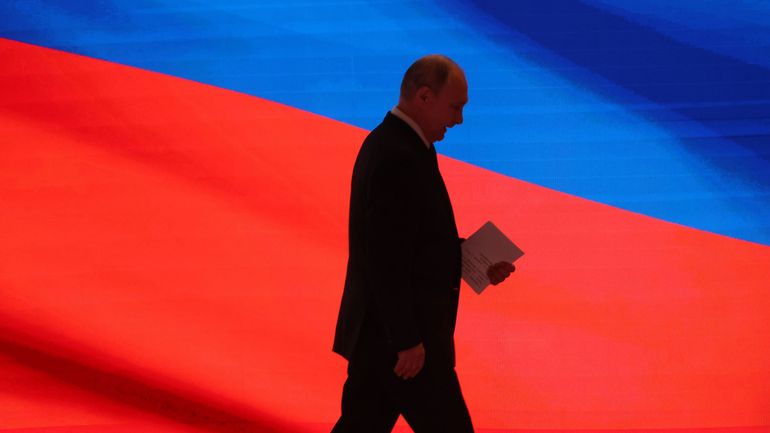Russie : Poutine signe la sortie de Moscou du traité interdisant les essais nucléaires