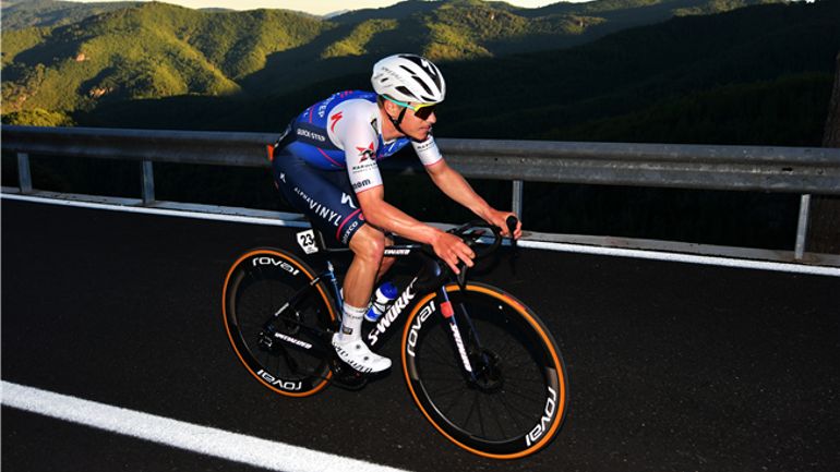3e étape du Tour de Suisse : près de 3000 mètres de dénivelé attendent Remco Evenepoel et le peloton (Direct commenté 12h50)