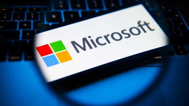 Désinformation liée à l'IA : l'UE menace de sanctionner Microsoft