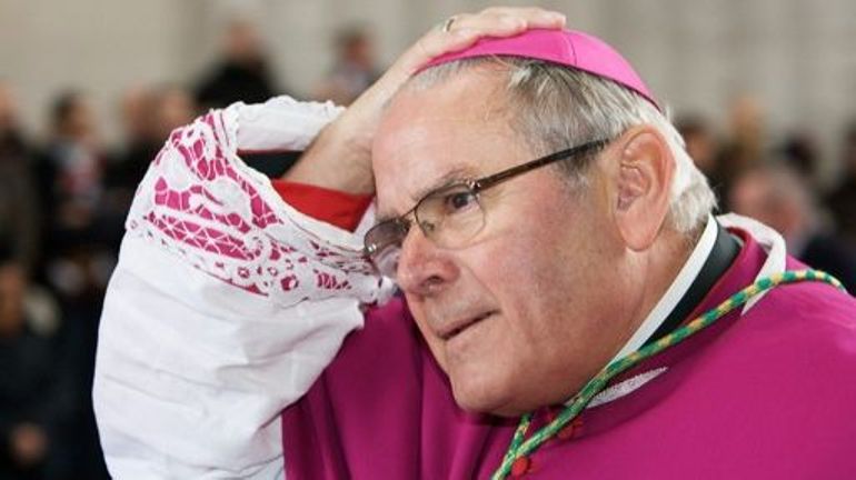Violences sexuelles dans l'Eglise : l'ancien évêque de Bruges Roger Vangheluwe renvoyé de l'état clérical par le pape François