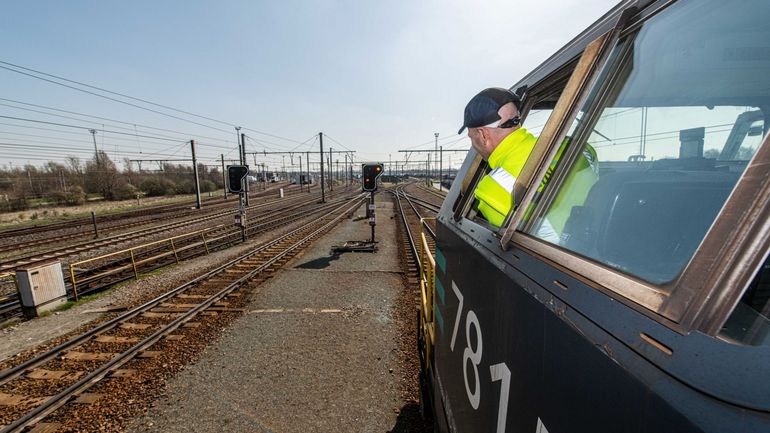 Vol de câbles: trafic des trains rétabli entre Mons et la Louvière-Sud