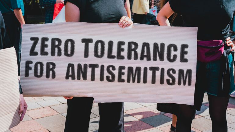 Marche contre l'antisémitisme ce dimanche, sur fond de polémique politique