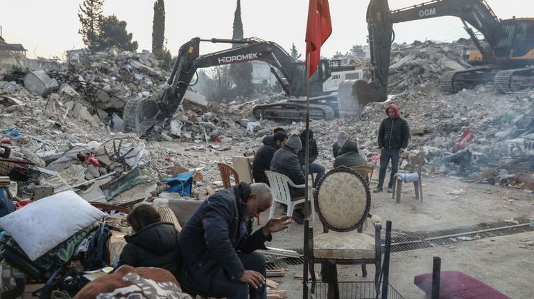 Séisme en Turquie et en Syrie : le nombre de morts dans les deux pays dépasse les 37.500 personnes