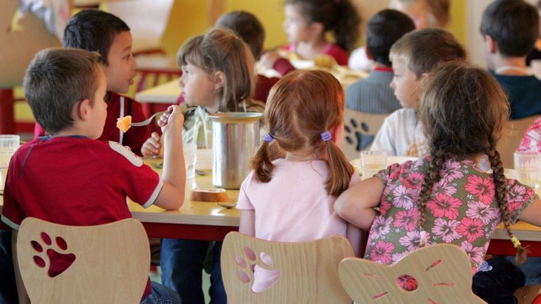 Ixelles : plus de bio dans les repas scolaires mais des tarifs qui augmentent de 25%