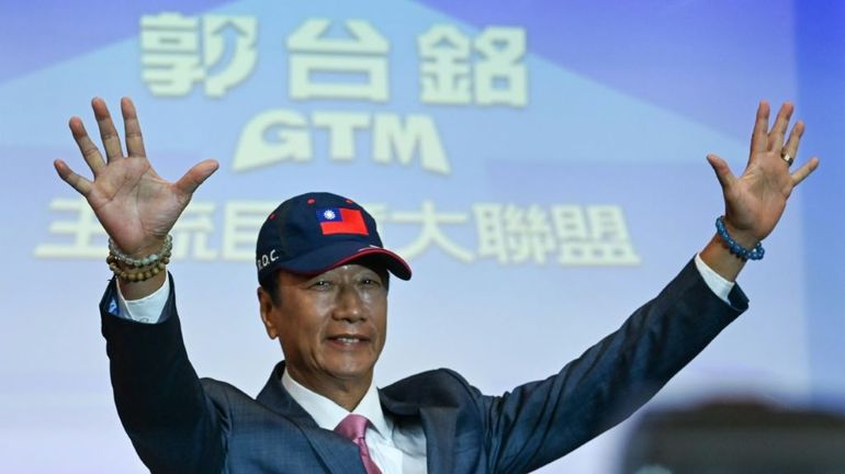 Taïwan : le fondateur de Foxconn annonce sa candidature à la présidentielle