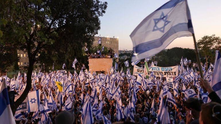 Israël : mobilisation massive de partisans de la réforme judiciaire de Benjamin Netanyahu