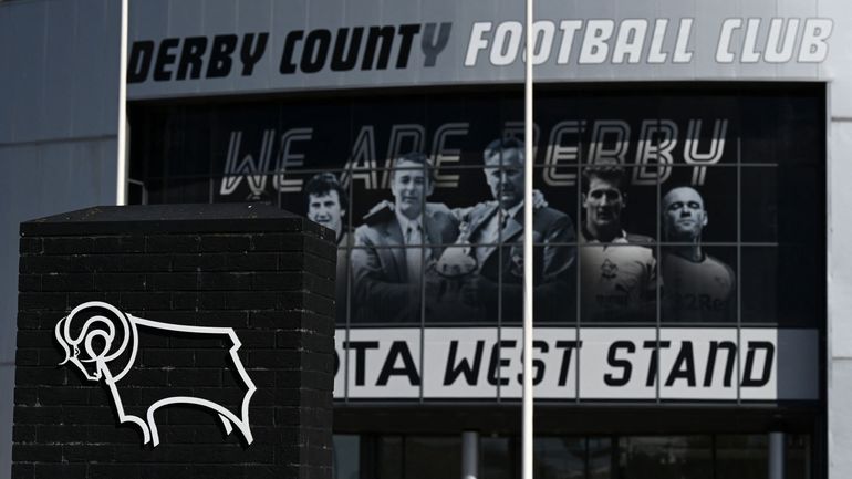 Wayne Rooney échoue dans sa mission impossible à Derby County, relégué en D3