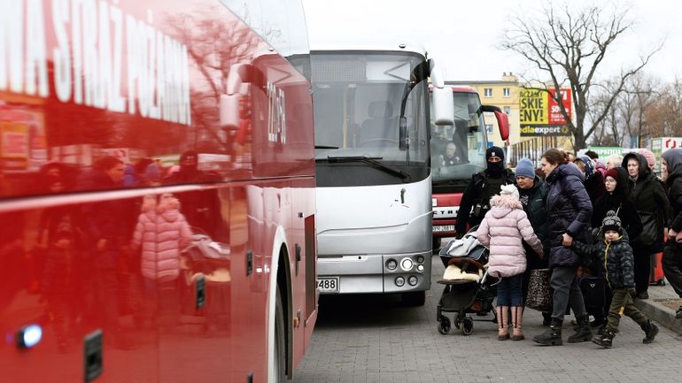 Guerre en Ukraine : les compagnies de bus entament une action humanitaire coordonnée pour aider les réfugiés