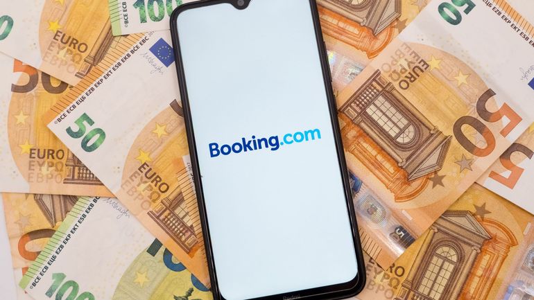 La maison mère de Booking.com face à une amende de près de 500 millions d'euros