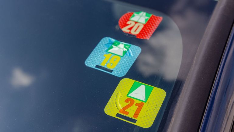 Une vignette autoroutière en Wallonie au programme du nouveau gouvernement : 