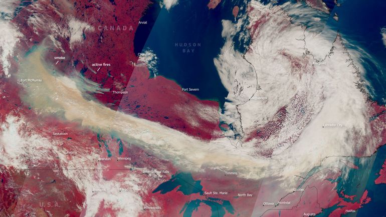L'image satellite du jour : les impressionnants panaches de fumée au Canada