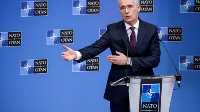 Guerre en Ukraine : l'OTAN demande à la Suisse d'autoriser la réexportation d'armes