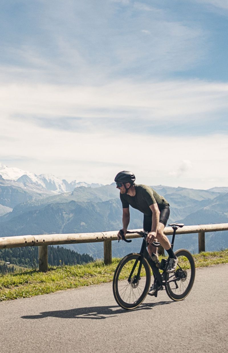 4 activités sportives à faire l’été : les conseils de la coach Helena ...